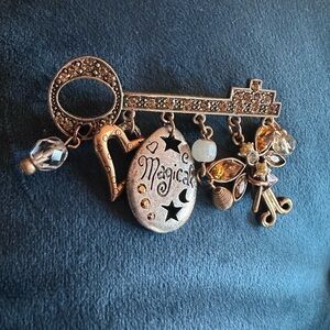 Charming Gold Key and Heart Brooch